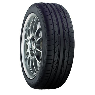 Imagen de Cubierta 215/45/17 Toyo Drb Colocada Y Balanceada Neumático